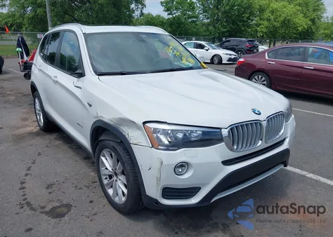 2016 BMW X3 xDrive28I z USA, uszkodzony, nr VIN 5UXWX9C58G0D94991